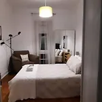 Apartment Charming Sunny Terrace / One Bedroom Lisbon