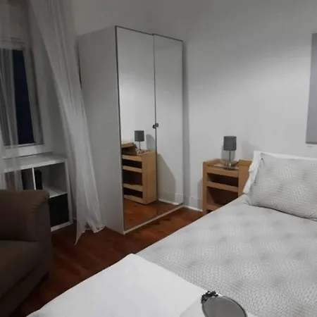 Charming Sunny Terrace / One Bedroom