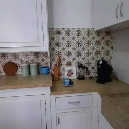 Charming Sunny Terrace / One Bedroom Daire Lisboa